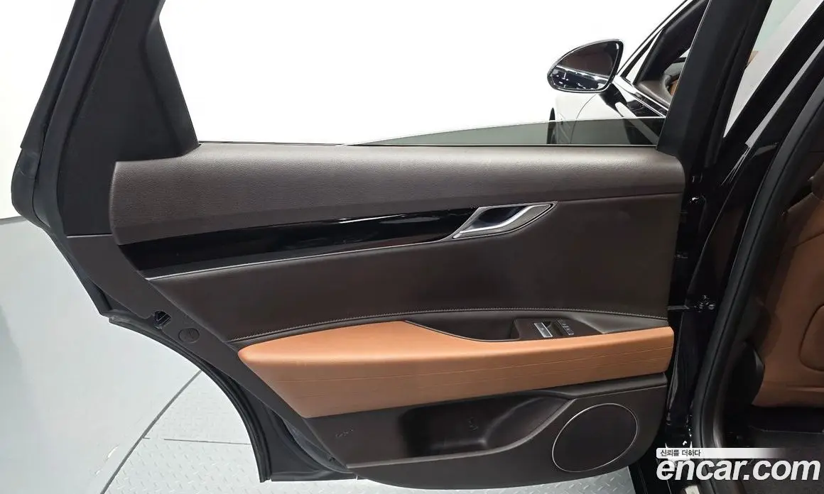 Genesis G80 2023 2.5 автомат (гидро), фото 15