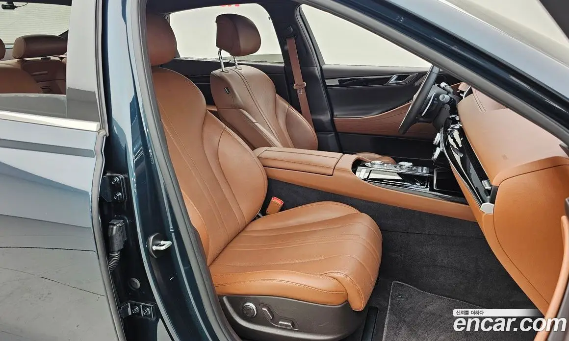 Genesis G80 2023 2.5 автомат (гидро), фото 11