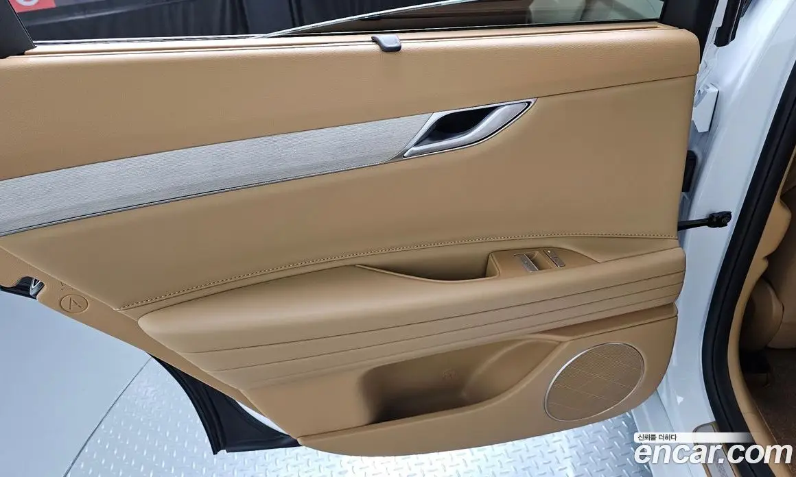 Genesis G80 2024 2.5 автомат (гидро), фото 15