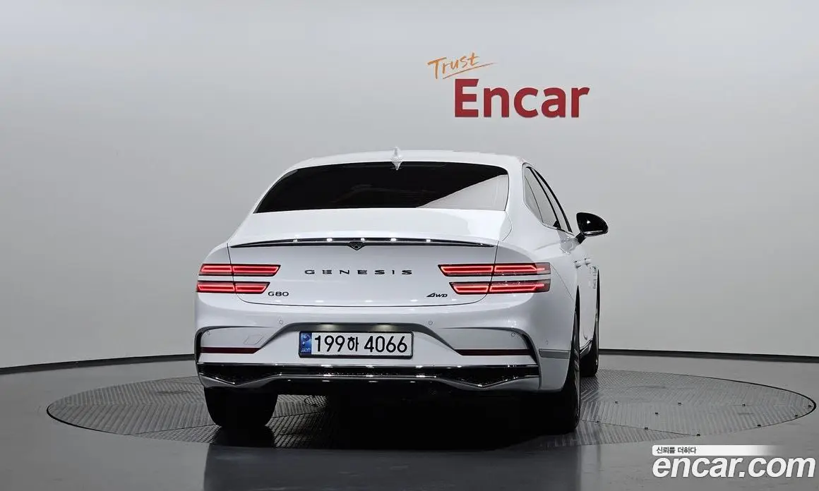 Genesis G80 2024 2.5 автомат (гидро), фото 4