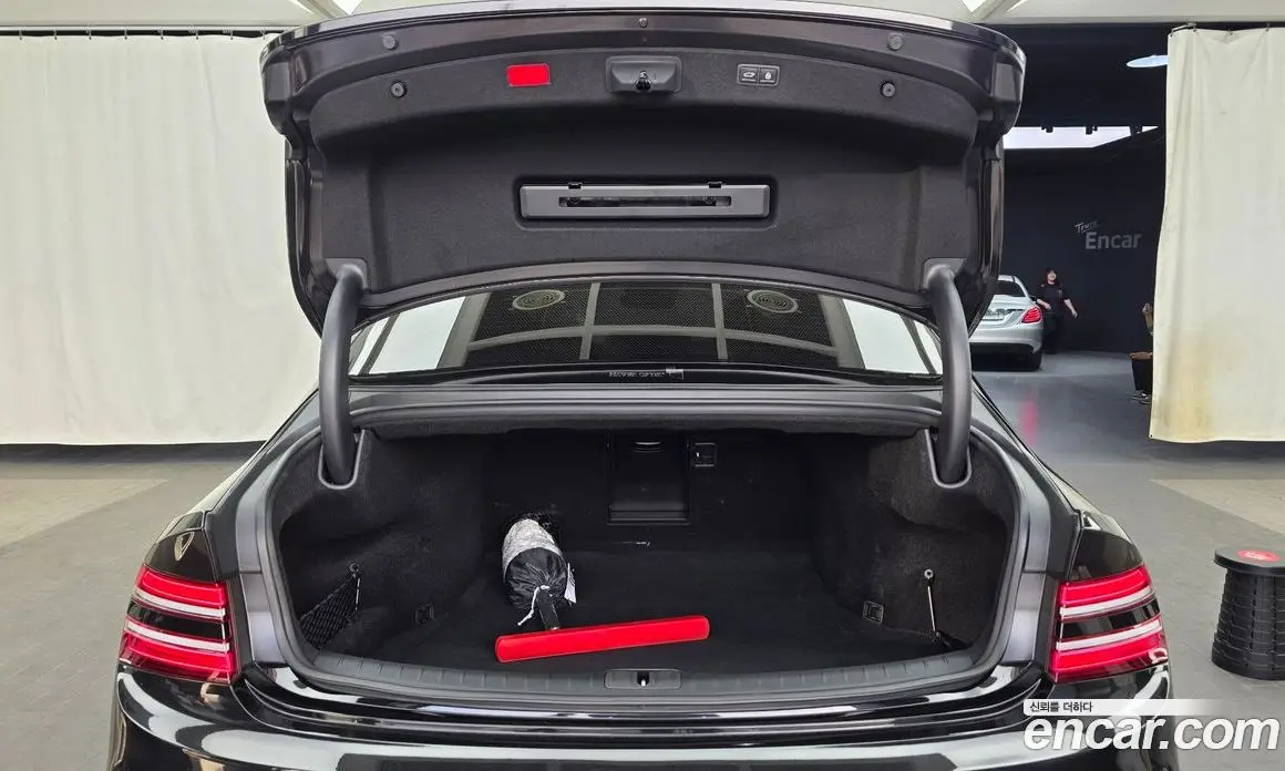 Genesis G80 2025 2.5 автомат (гидро), фото 26