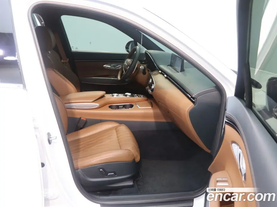 Genesis GV70 2022 2.5 автомат (гидро), фото 11