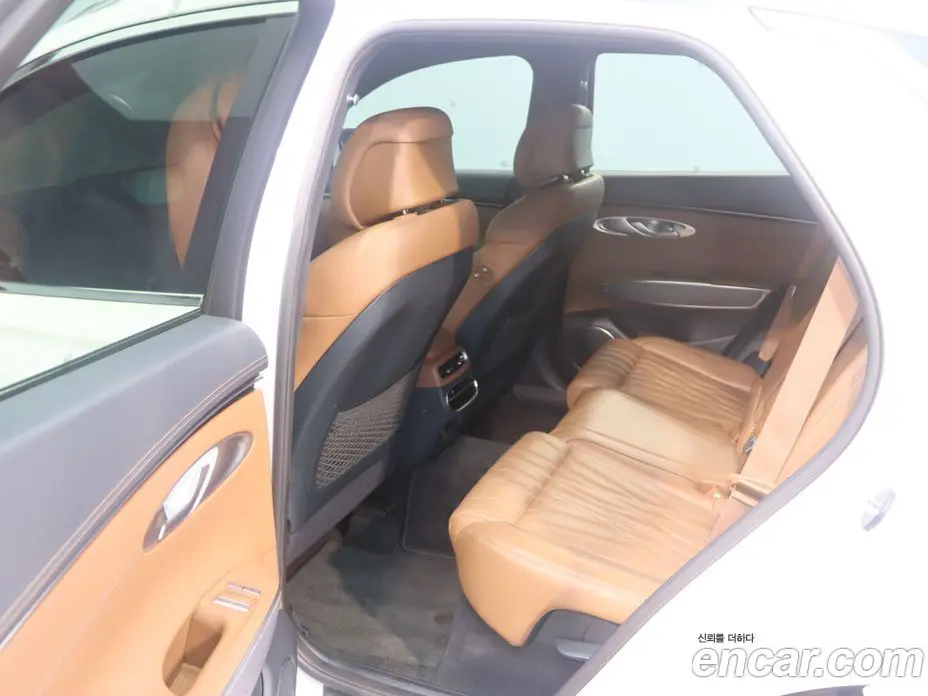 Genesis GV70 2022 2.5 автомат (гидро), фото 10