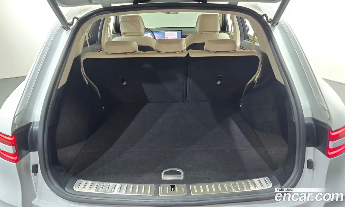 Genesis GV70 2024 2.5 автомат (гидро), фото 20