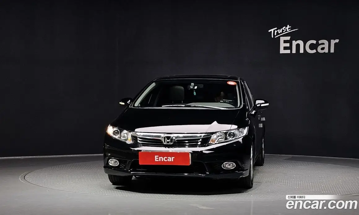 Honda Civic 2012 1.8 автомат (гидро), фото 3