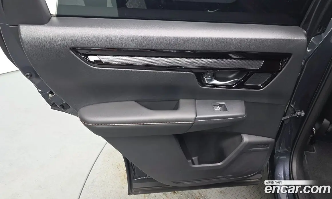 Honda CR-V 2025 2.0 автомат (гидро), фото 15