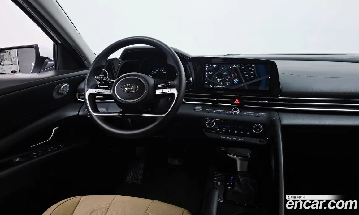 Hyundai Avante 2021 1.6 автомат (гидро), фото 25