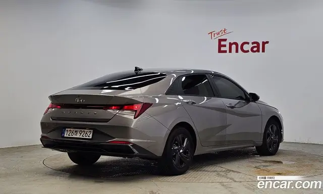 Hyundai Avante 2022 1.6 автомат (гидро), миниатюра 2
