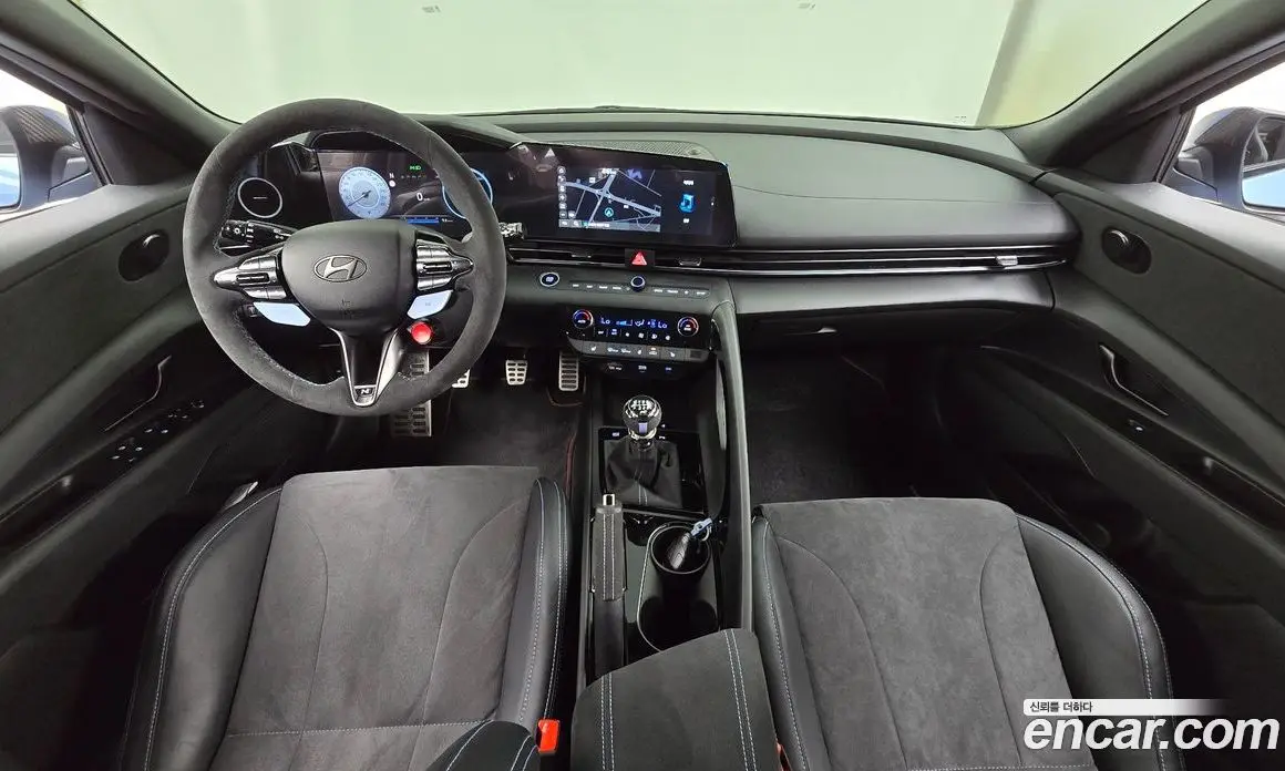 Hyundai Avante 2024 2.0 механика, фото 7