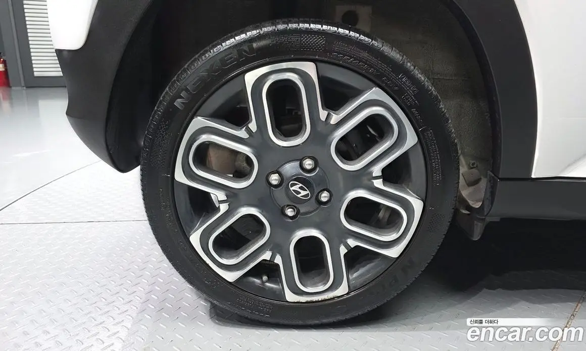 Hyundai Casper 2023 1.0 автомат (гидро), фото 5