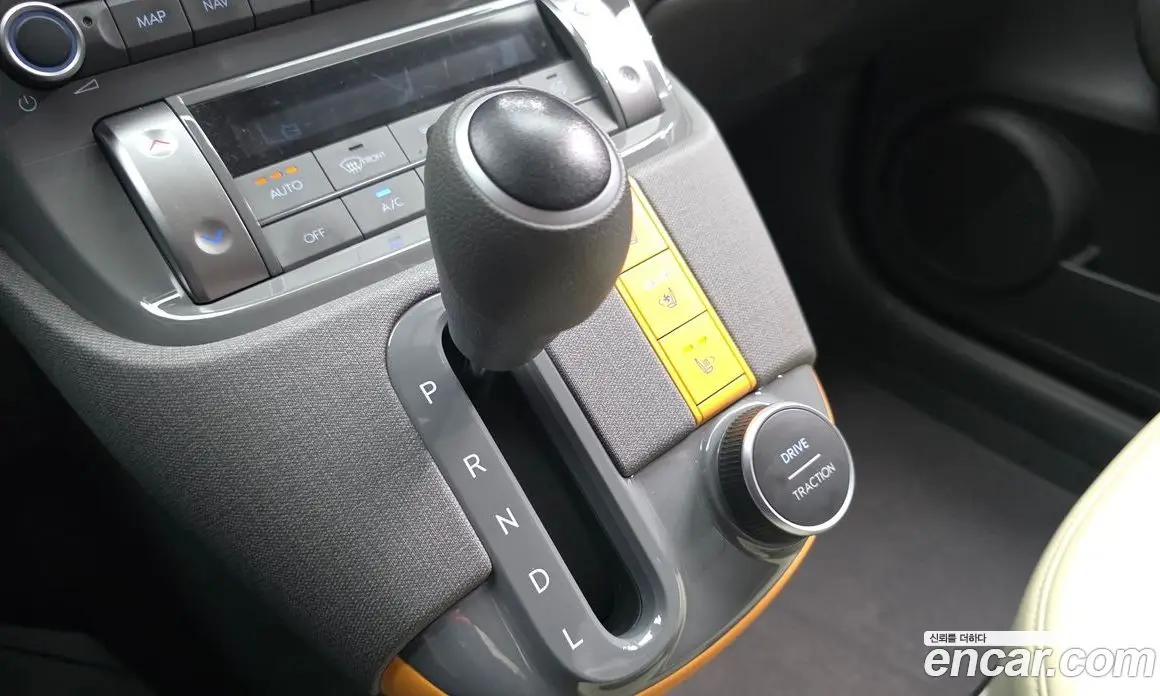 Hyundai Casper 2023 1.0 автомат (гидро), фото 9