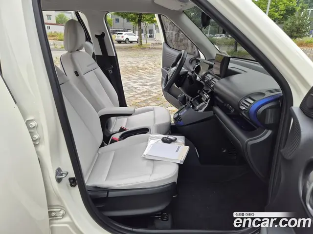 Hyundai Casper 2024 1.0 автомат (гидро), миниатюра 12