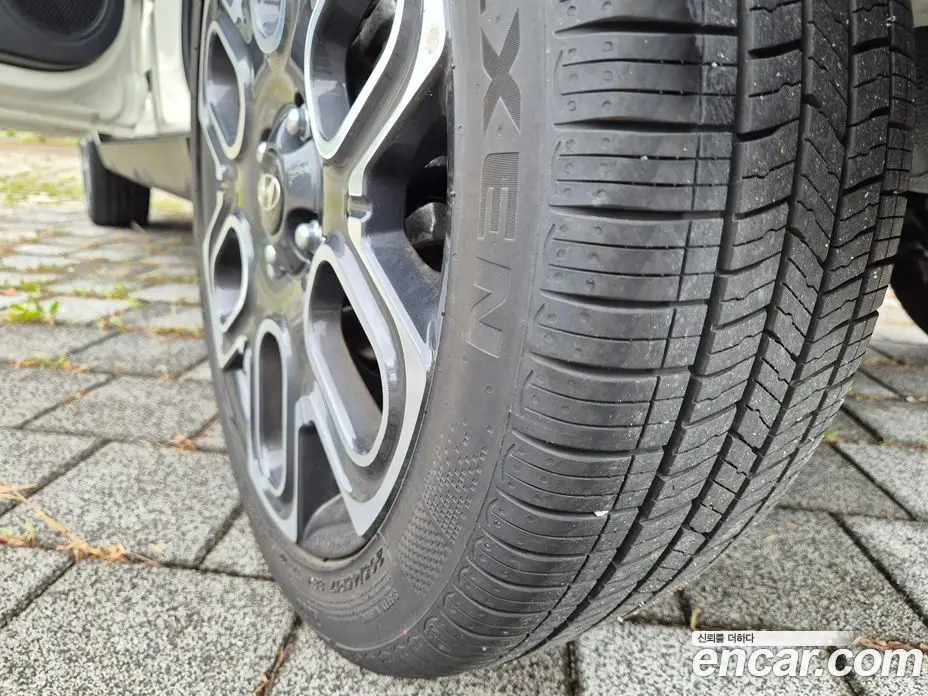 Hyundai Casper 2024 1.0 автомат (гидро), фото 8