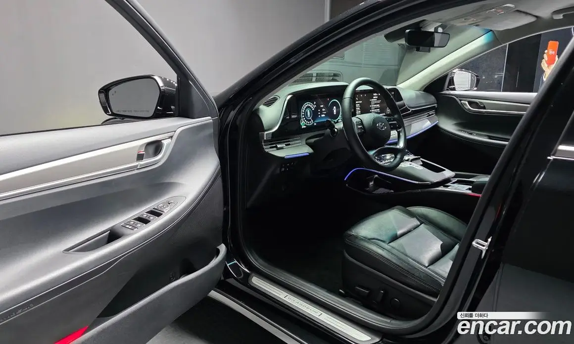 Hyundai Grandeur 2022 2.4 автомат (гидро), фото 13