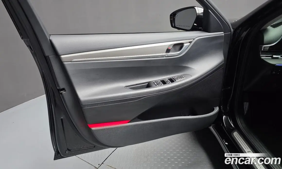 Hyundai Grandeur 2022 2.4 автомат (гидро), фото 14