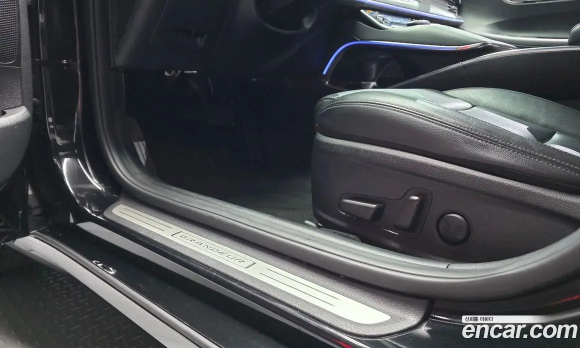 Hyundai Grandeur 2022 2.4 автомат (гидро), фото 28