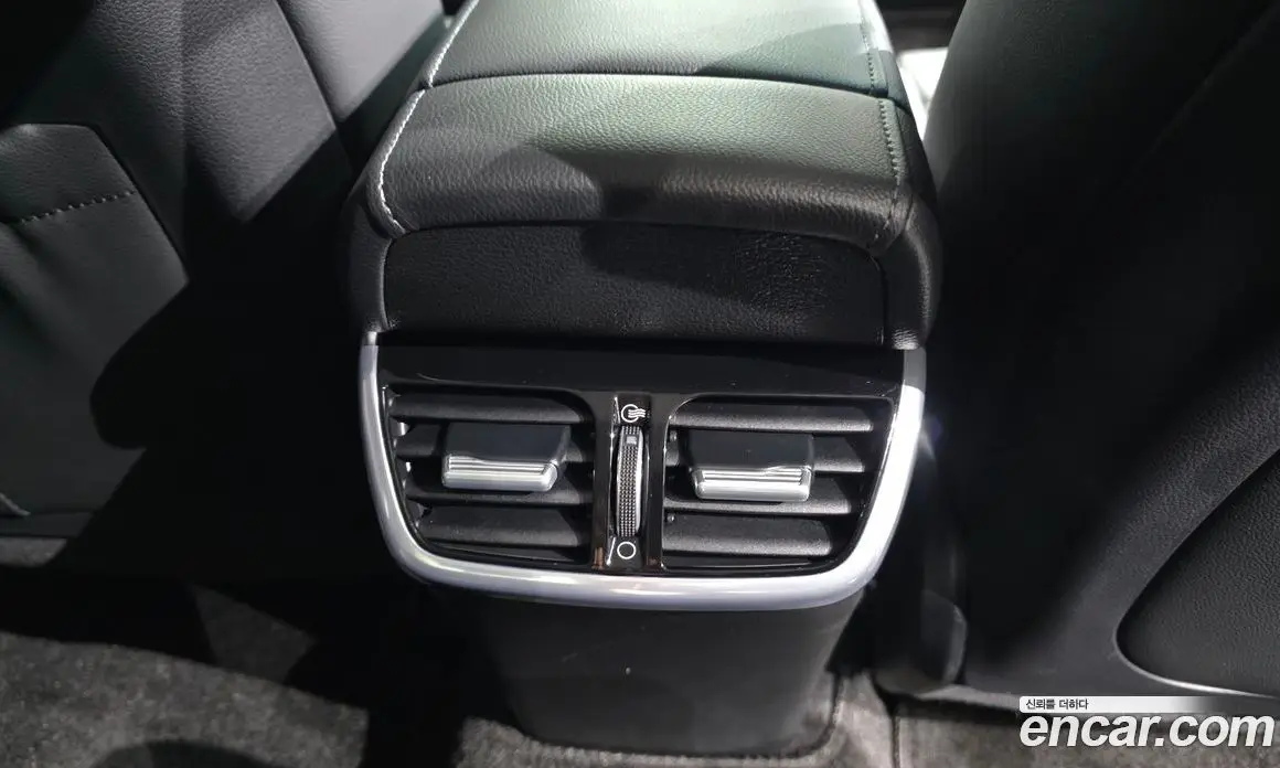 Hyundai Grandeur 2022 2.4 автомат (гидро), фото 30
