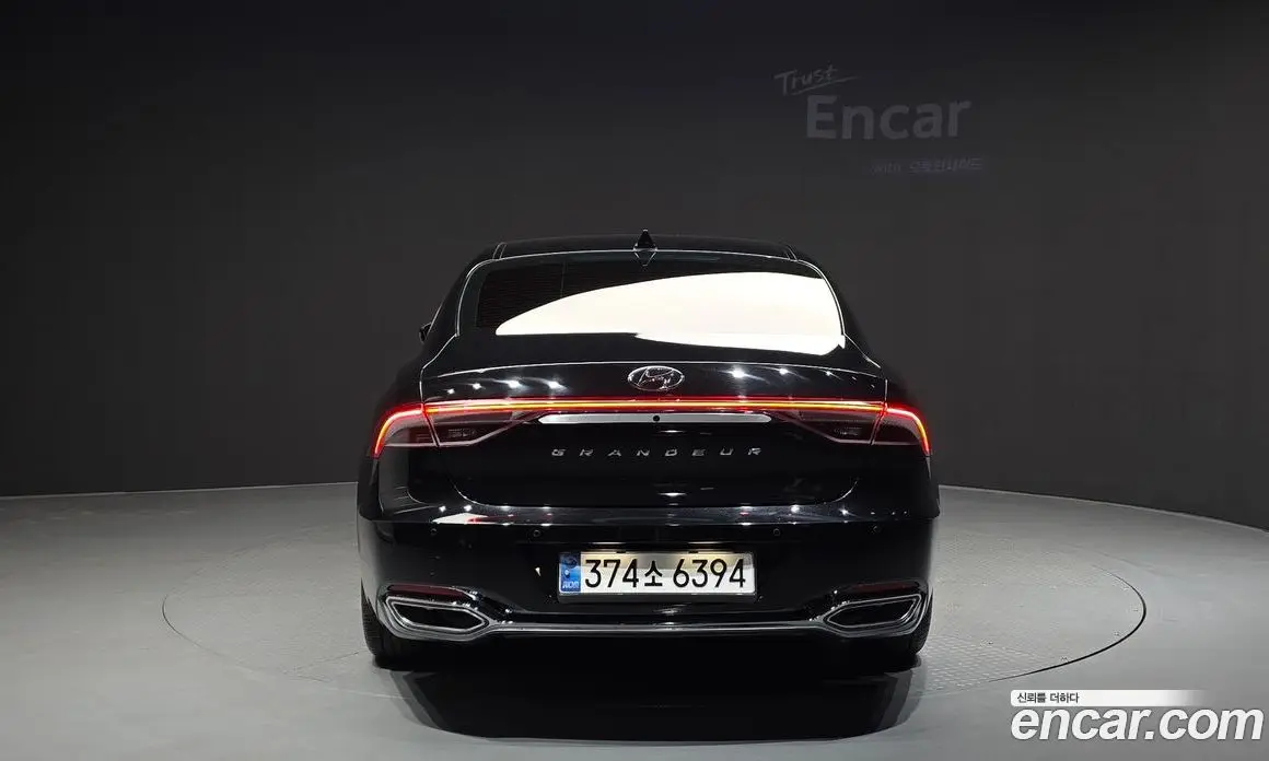Hyundai Grandeur 2022 2.4 автомат (гидро), фото 4