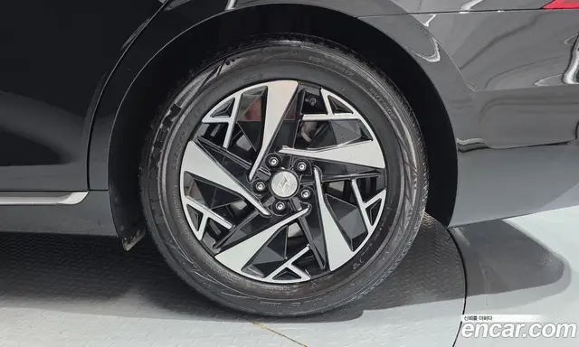 Hyundai Grandeur 2022 2.4 автомат (гидро), миниатюра 7