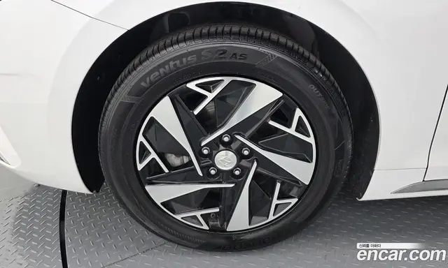 Hyundai Grandeur 2022 2.4 автомат (гидро), миниатюра 5