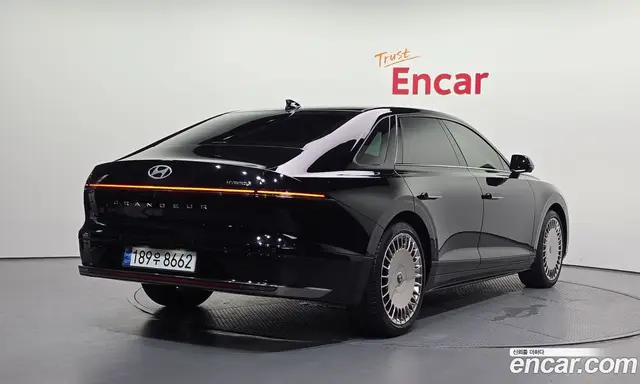Hyundai Grandeur 2023 1.6 автомат (гидро), миниатюра 2
