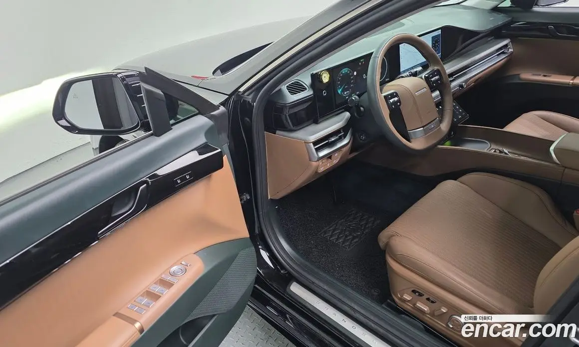 Hyundai Grandeur 2023 1.6 автомат (гидро), фото 12