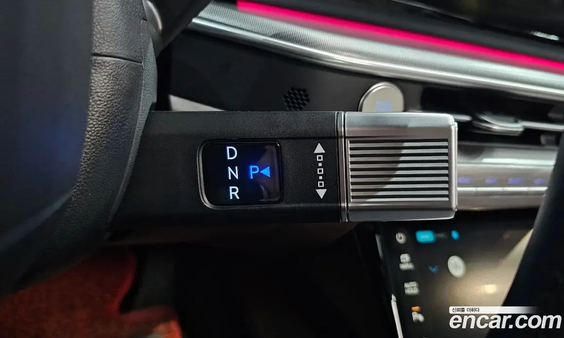 Hyundai Grandeur 2023 2.5 автомат (гидро), фото 12