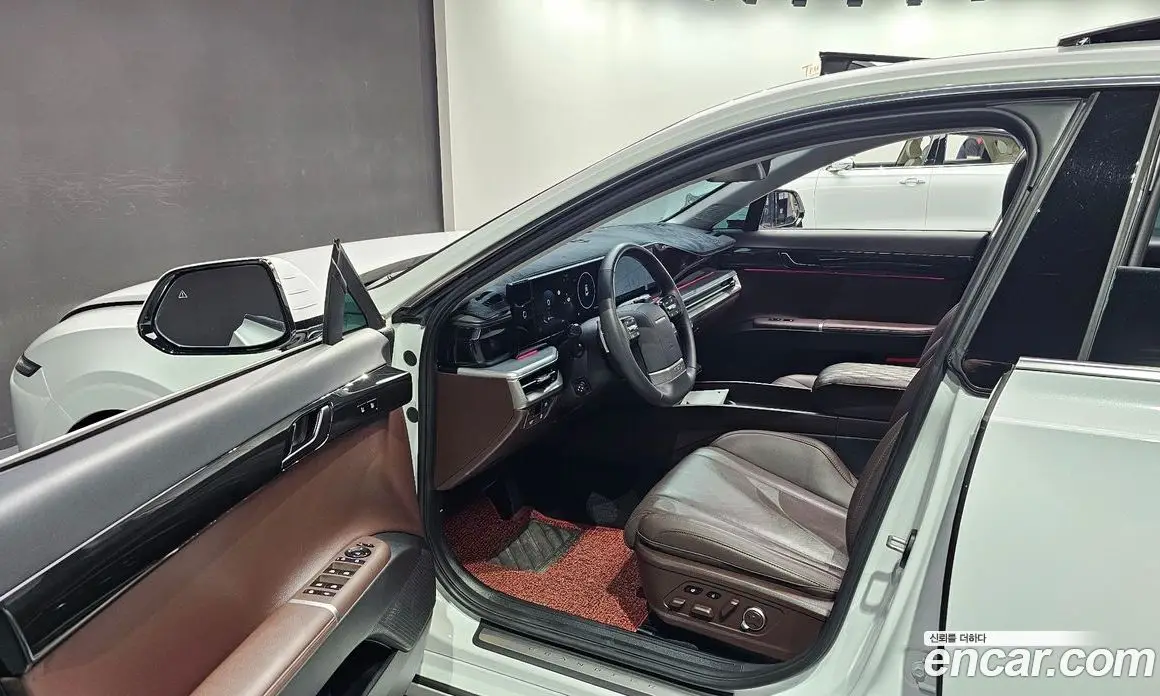 Hyundai Grandeur 2023 2.5 автомат (гидро), фото 13