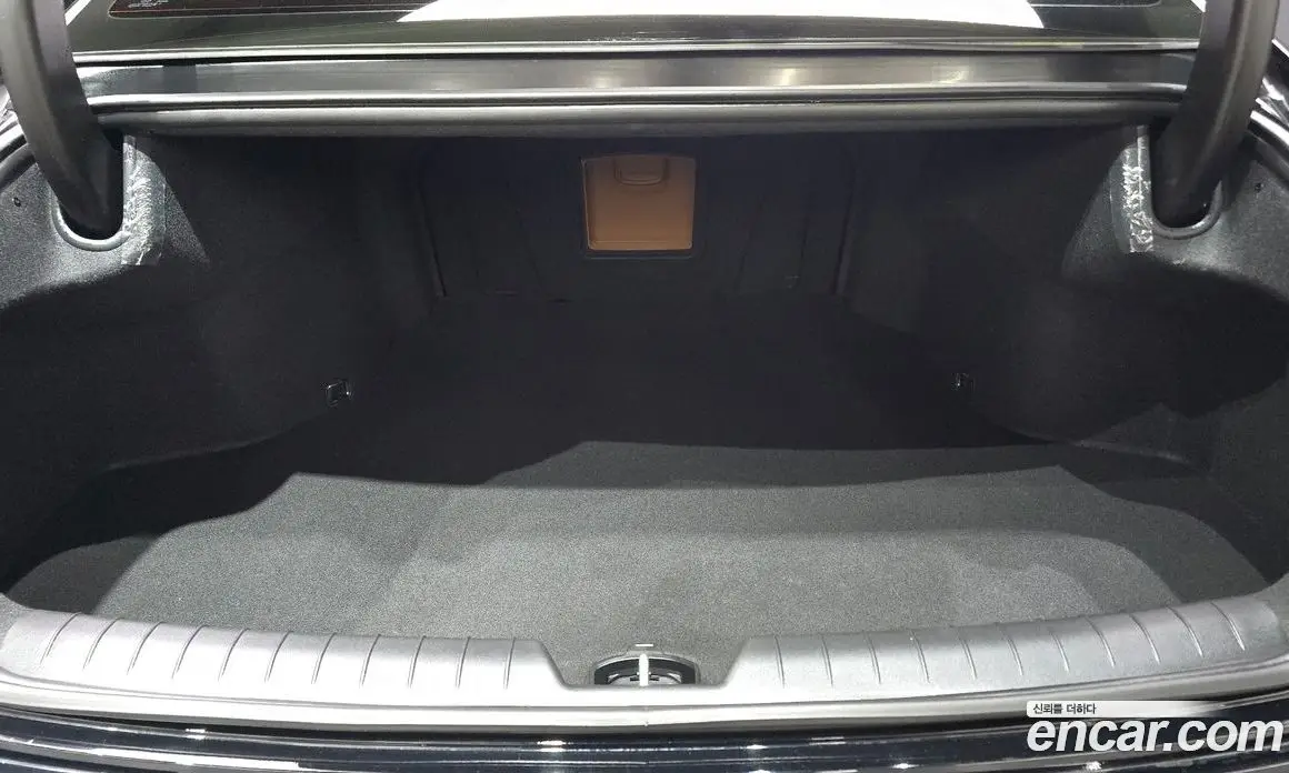Hyundai Grandeur 2024 2.5 автомат (гидро), фото 26