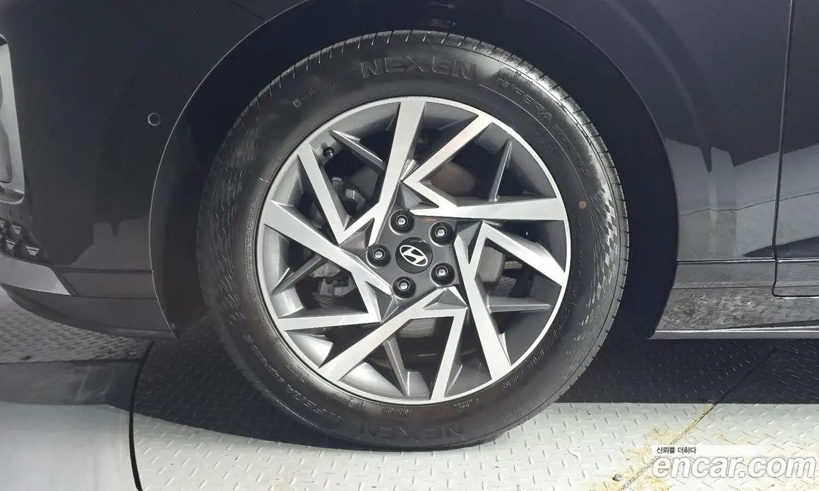 Hyundai Grandeur 2024 2.5 автомат (гидро), фото 5