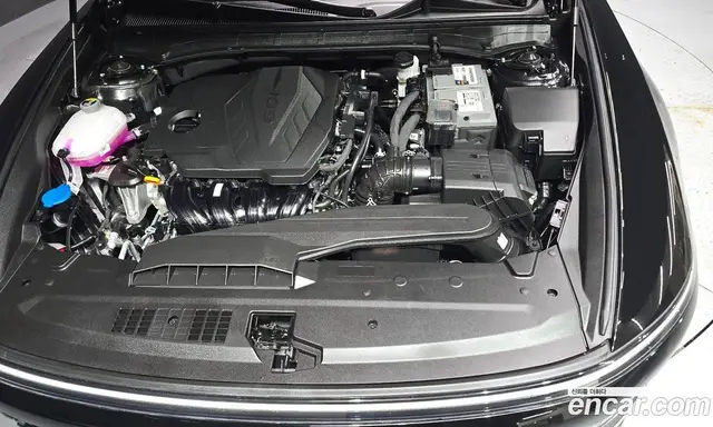 Hyundai Grandeur 2024 2.5 автомат (гидро), миниатюра 6