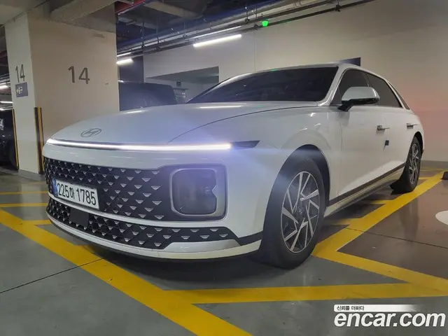 Hyundai Grandeur, 2025, 3 000 км