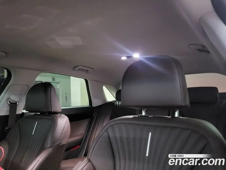 Hyundai Grandeur 2025 1.6 автомат (гидро), фото 17