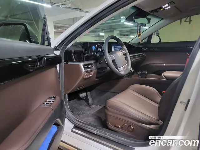 Hyundai Grandeur 2025 1.6 автомат (гидро), миниатюра 10
