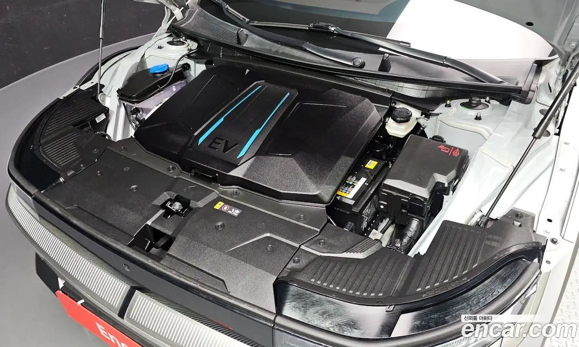 Hyundai Ioniq 5 2025 0.1 автомат (гидро), фото 6