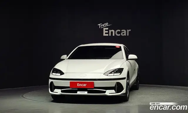 Hyundai Ioniq 6 2022 0.1 автомат (гидро), миниатюра 3