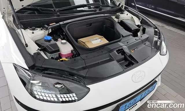 Hyundai Ioniq 6 2022 0.1 автомат (гидро), миниатюра 6