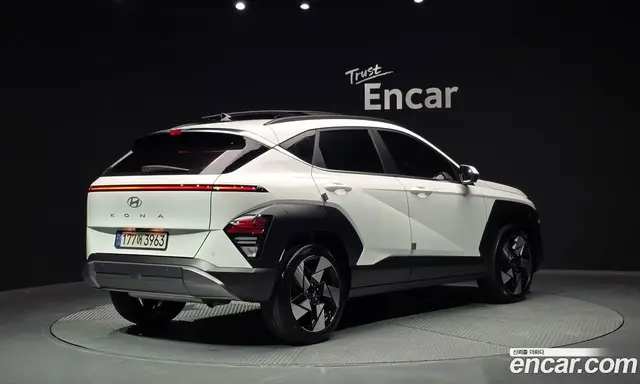 Hyundai Kona 2024 1.6 автомат (гидро), миниатюра 2