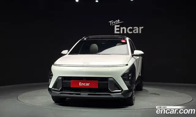 Hyundai Kona 2024 1.6 автомат (гидро), миниатюра 3
