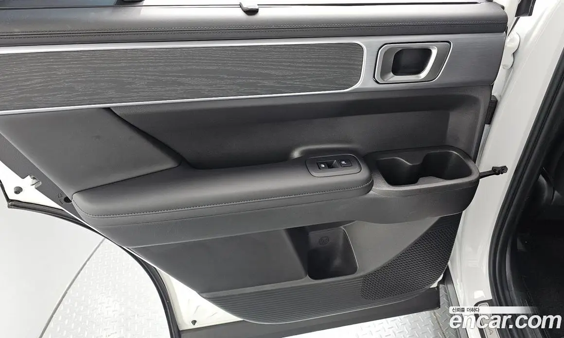 Hyundai Santa Fe 2024 1.6 автомат (гидро), фото 15