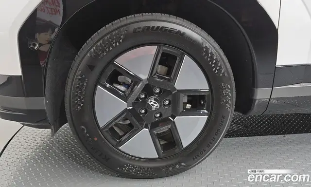 Hyundai Santa Fe 2024 1.6 автомат (гидро), миниатюра 5