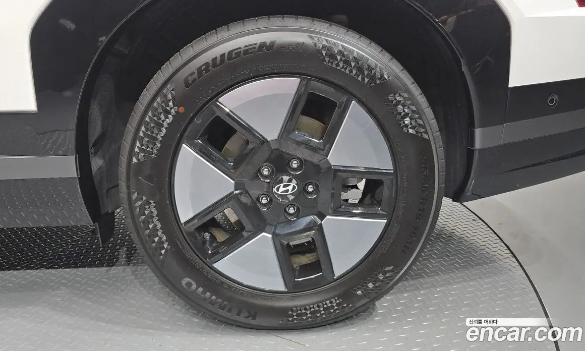 Hyundai Santa Fe 2024 1.6 автомат (гидро), фото 7