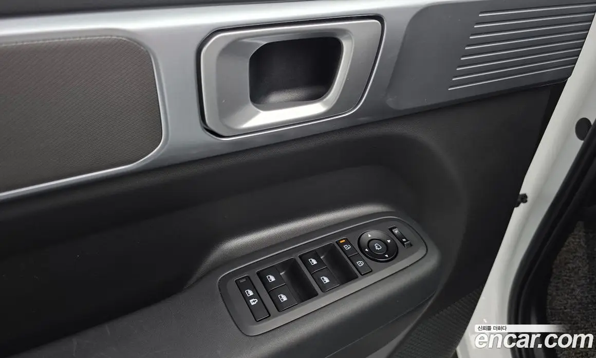 Hyundai Santa Fe 2024 1.6 автомат (гидро), фото 19
