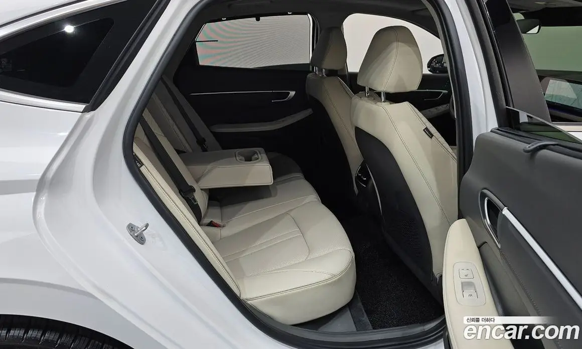 Hyundai Sonata 2025 1.6 автомат (гидро), фото 17