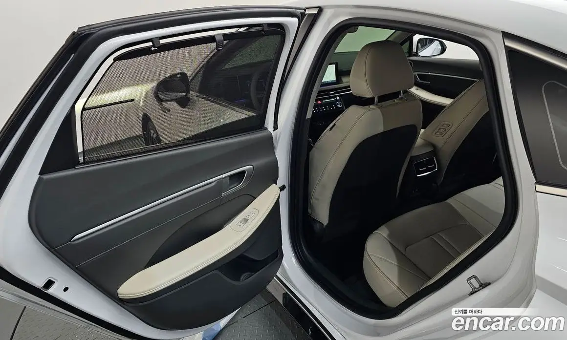 Hyundai Sonata 2025 1.6 автомат (гидро), фото 18