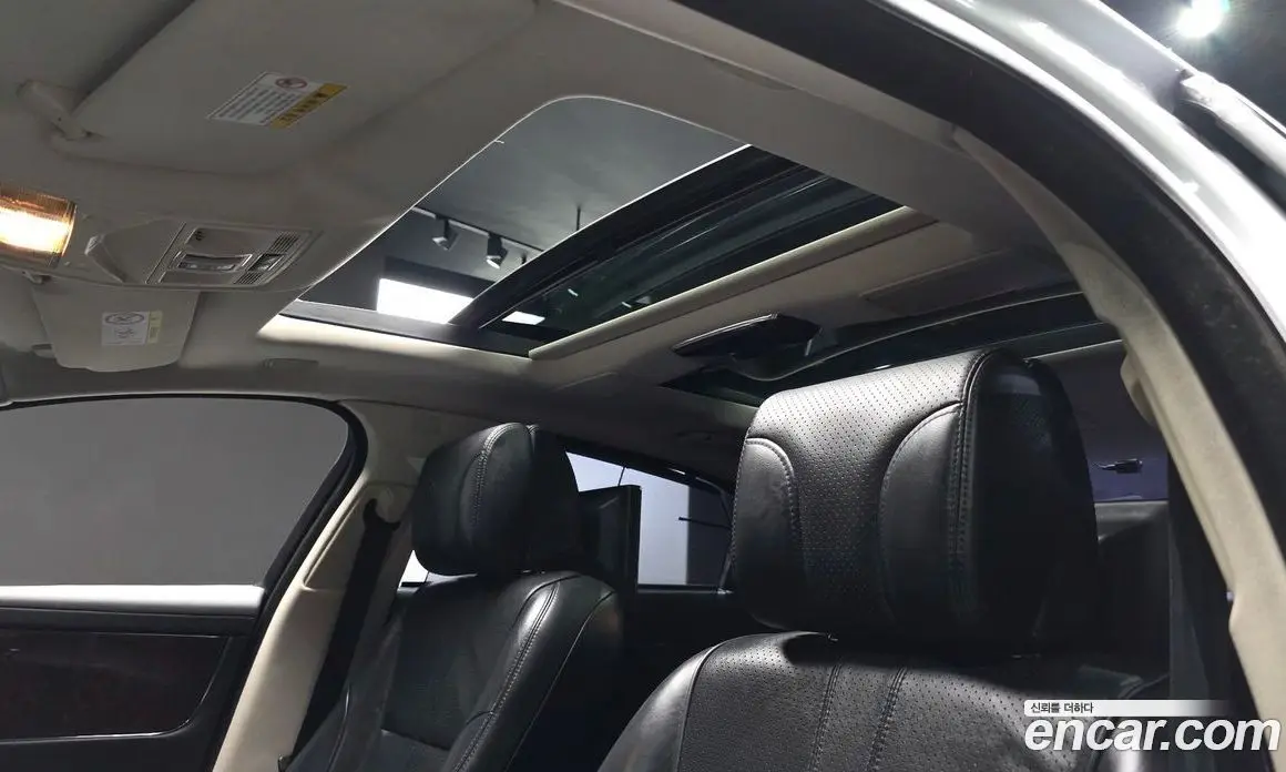 Jaguar XJ 2015 3.0 автомат (гидро), фото 17 Jaguar XJ 2015 3.0 автомат (гидро), фото 17
