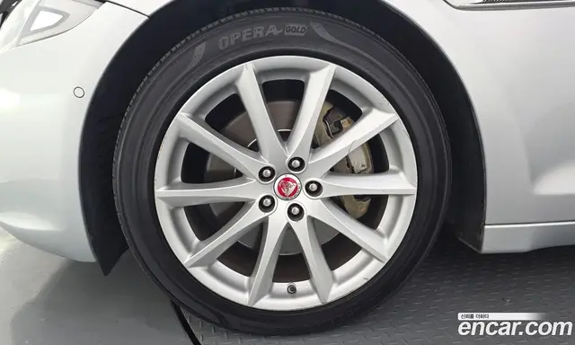 Jaguar XJ 2017 3.0 автомат (гидро), миниатюра 5 Jaguar XJ 2017 3.0 автомат (гидро), миниатюра 5