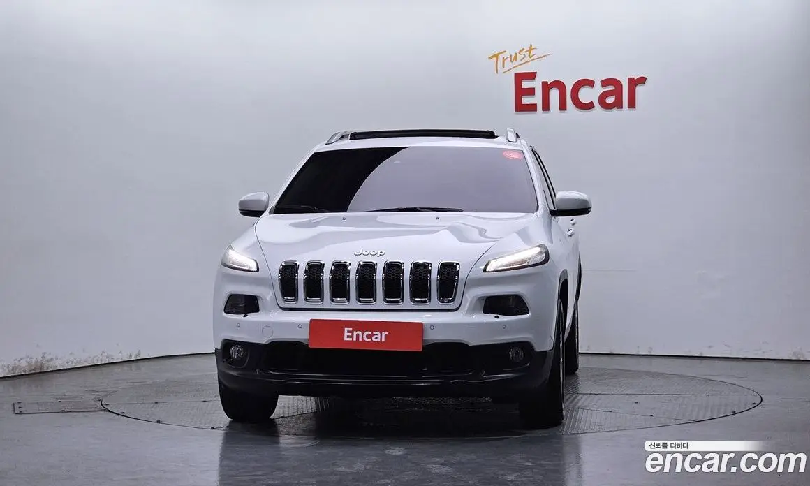 Jeep Cherokee 2016 2.4 автомат (гидро), фото 3