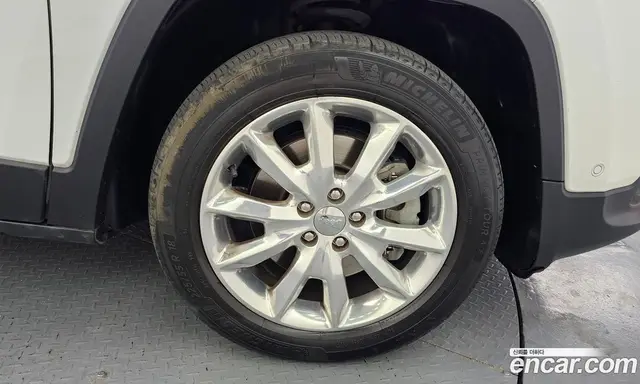 Jeep Cherokee 2016 2.4 автомат (гидро), миниатюра 5