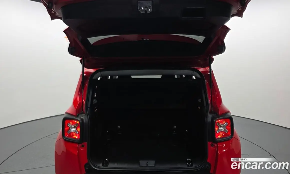 Jeep Renegade 2016 2.4 автомат (гидро), фото 20